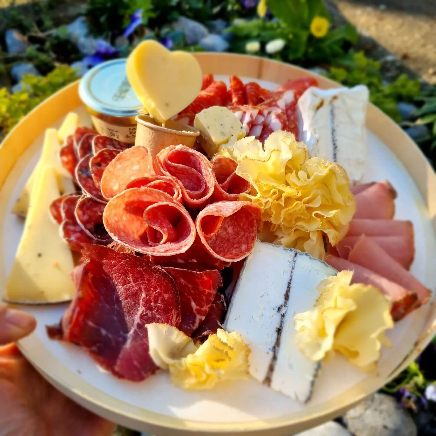 plateau fromage charcuterie saint valentin